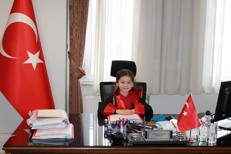 23 nisan cocuk bayrami bassavci koltuk devri ugur akin