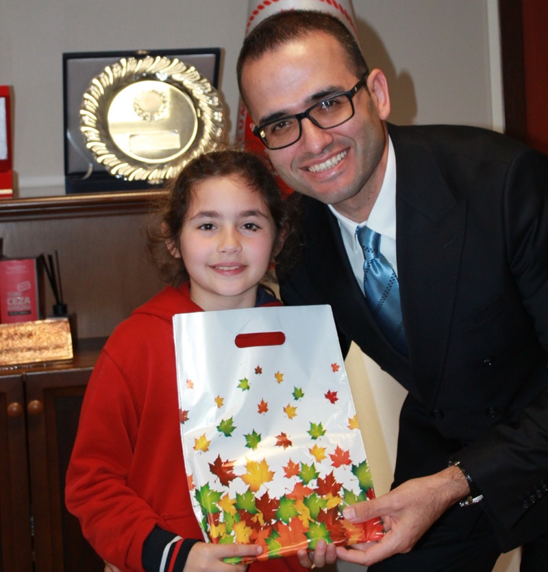 23 nisan cocuk bayrami bassavci koltuk devri ugur akin 343456