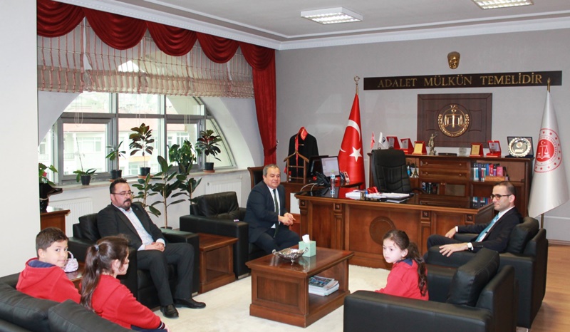 23 nisan cocuk bayrami bassavci koltuk devri ugur akin 3434567891