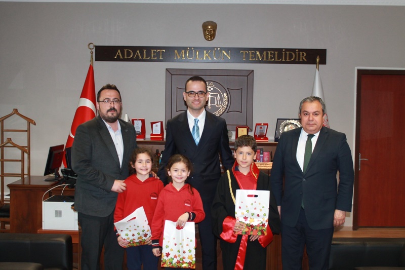 23 nisan cocuk bayrami bassavci koltuk devri ugur akin 34345678912