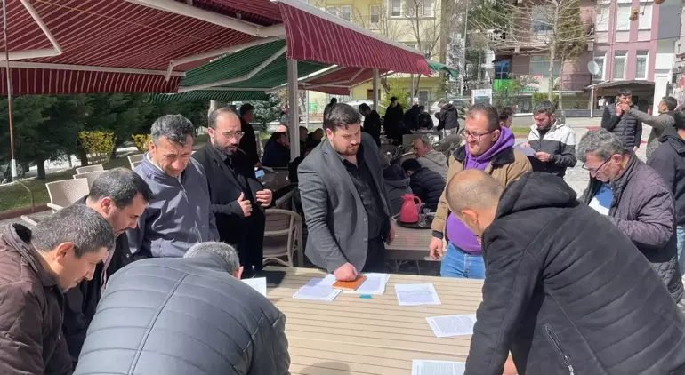 Tunçbilek’te Ücretsiz İzin Krizi İşçiler Ayakta