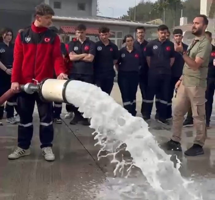 Sinop Üniversitesi Boyabat MYO, Geleceğin İtfaiyecilerini Sahada Yetiştiriyor! Sinop Üniversitesi