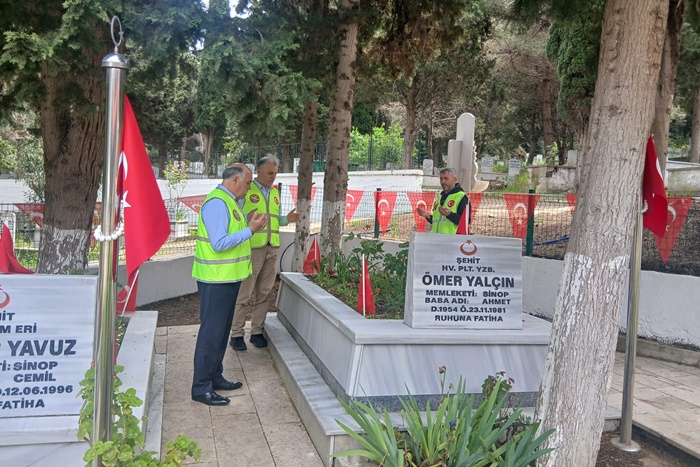 THK Sinop Boyabat Subesinden Hava Sehitlerine Anlamli Ziyaret