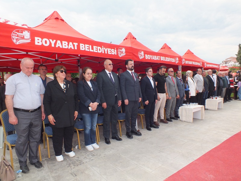 boyabat belediyesi alpaslan turkes parki cocuk dunyasi acilisi haberleri05