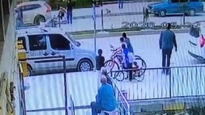 Boyabat’ta akşam saatlerinde meydana gelen trafik kazası yürekleri hoplattı. Adnan