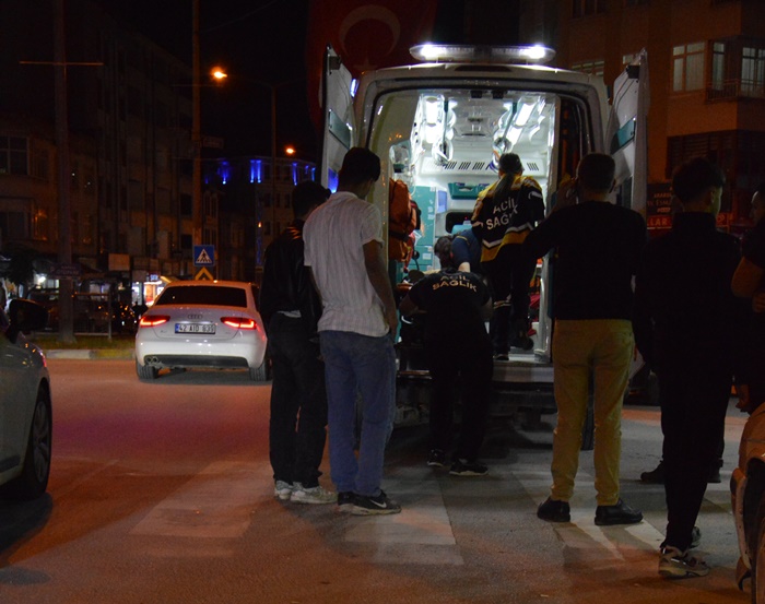 Boyabat Dörtyol’da Korkutan Anlar Genç Çocuk Aniden Yere Yığıldı! 2 boyabat genc aniden fenalasti 112 saglik55