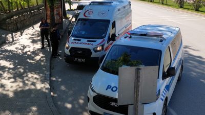 Sinop’un Boyabat ilçesinde, trafikte tehlikeli hareketler yaparak ilerleyen bir sürücü