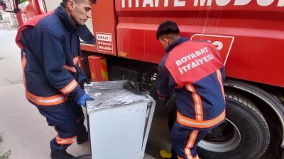 Sinop’un Boyabat ilçesinde, Kumluk Mahallesi Çorak Caddesi üzerinde bulunan bir