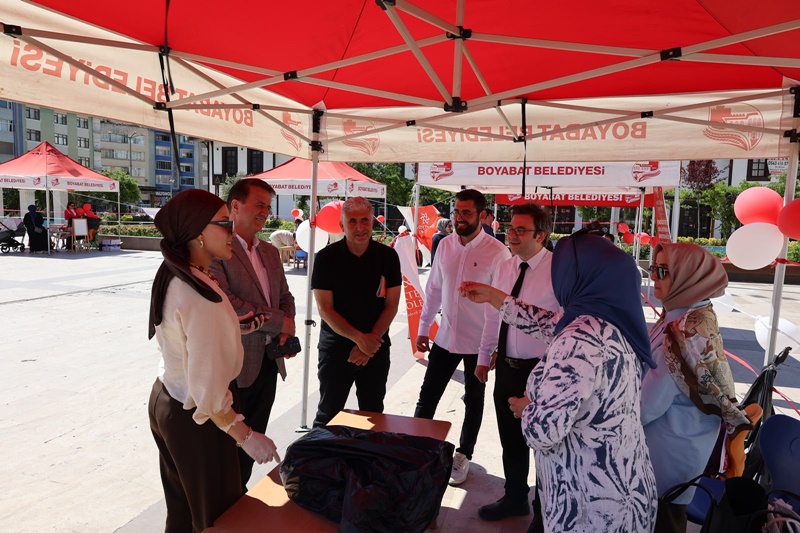 Mektebim Koleji, Boyabat Kent Meydanı’nda