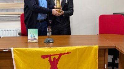 Akif Manaf, barış alanındaki çalışmaları nedeniyle Pir Sultan Abdal Kültür