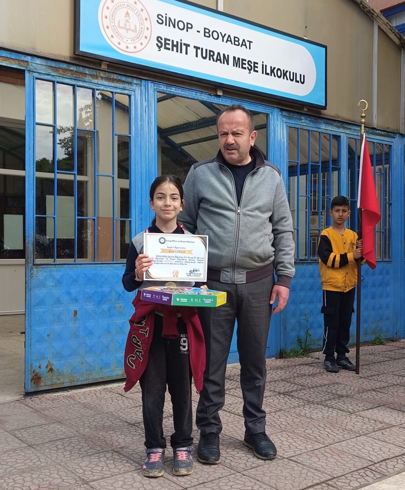 boyabat Sehit Turan Mese Ilkokulu Azra Gokce yurkiye turnuvasi zeka oyunlari.jpg12345