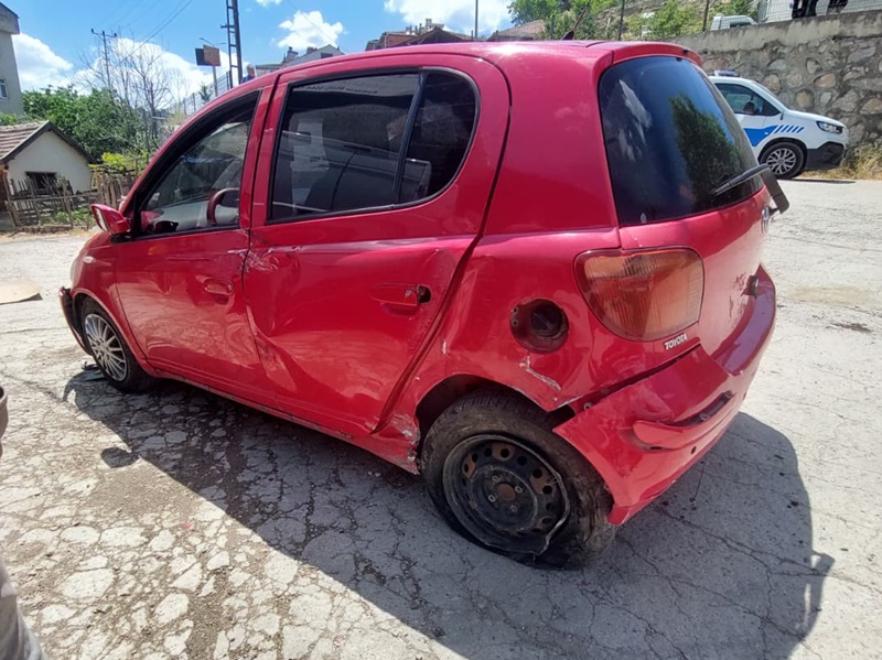 boyabat yeni mahalle trafik kazasi bayan surucu 01