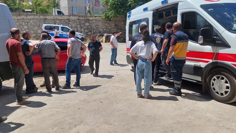 boyabat yeni mahalle trafik kazasi bayan surucu 012