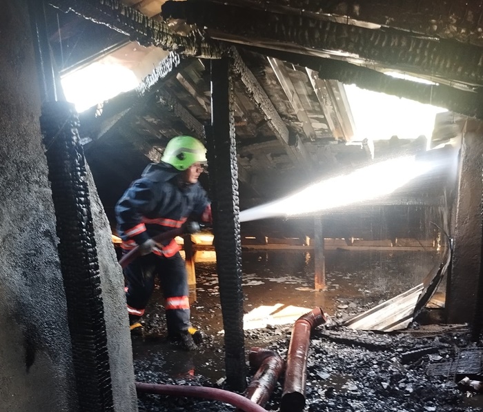 sinop boyabat tekkekoy cati yangini baca879