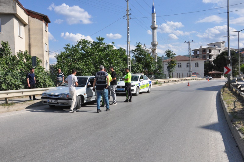 Boyabat Yeni Mahallede Korkutan Kaza Yetkililer Bu Viraj İçin Ne Bekliyor?22