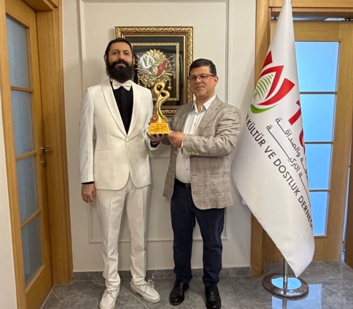 Akif Manaf “Lübnan-Türkiye Dostluk ve Barış Ödülü” ile Onurlandırıldı