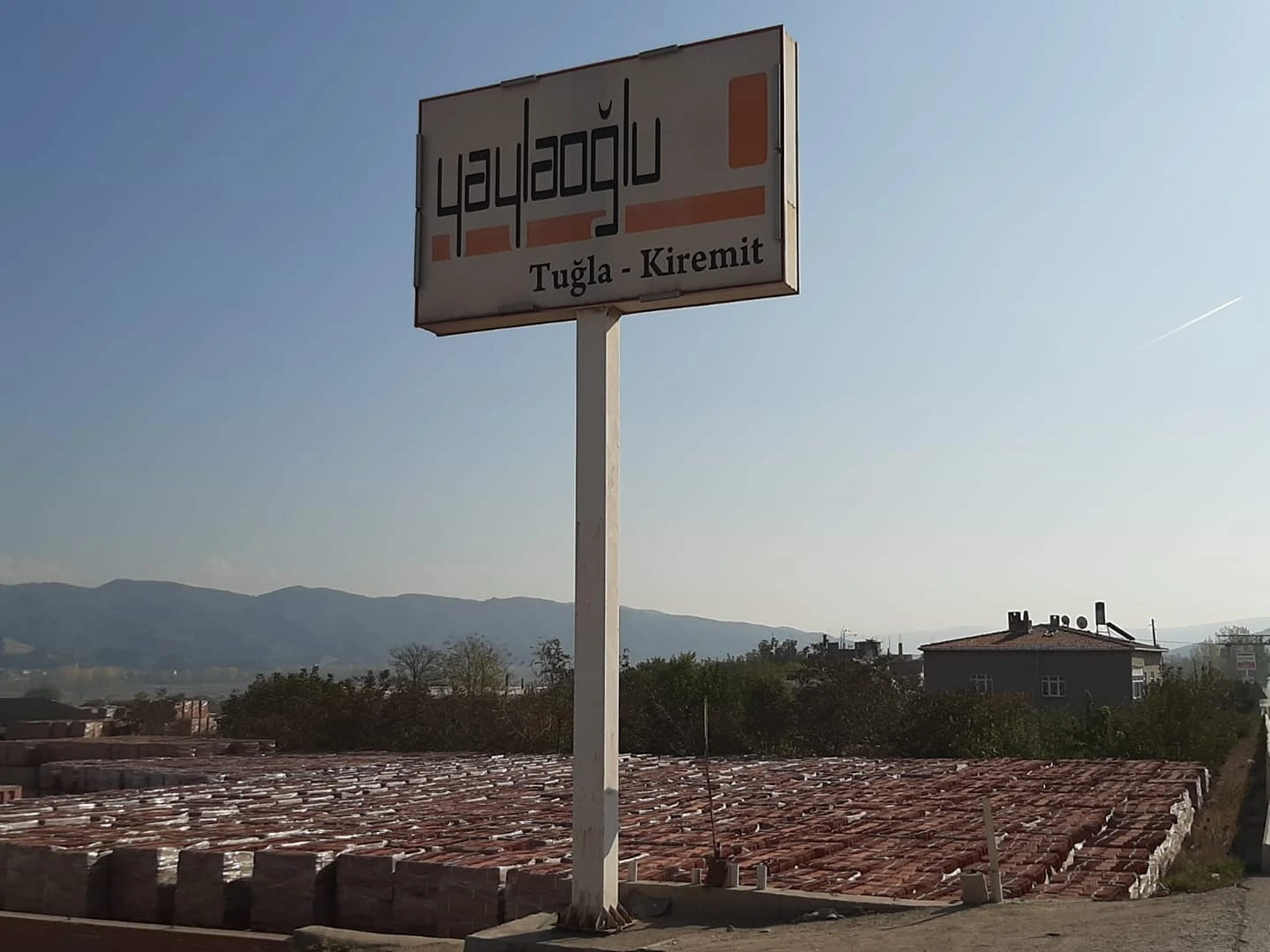 YAYLAOĞLU TOPRAK SANAYİ’DEN TARİHİ MİRASA DEV İMZALAR: BOYABAT’IN EL YAPIMI TUĞLALARI TÜRKİYE’NİN SİMGESEL YAPILARINDA 1 Boyabat Yaylaoğlu Tuğla