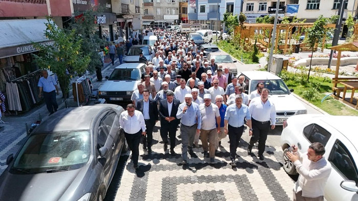 Durağan’da Yağmur ve Şükür Duası İlçe Halkı Birlik İçin Tek Yürek Oldu 3 Duragan Belediyesi Yagmur Sukur Duasi programi halk yuruyusu2434787