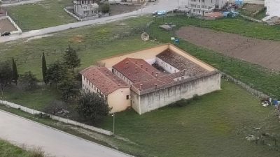 Sinop’un Durağan ilçesinde uzun süredir atıl kalan eski cezaevi binası,