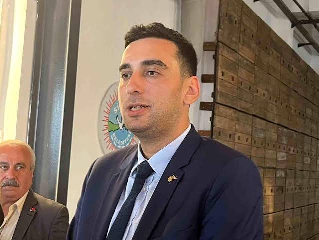 CHP'de Şok Karar: Sinop İl Başkanı Yalçınkaya'nın Üyeliği Silindi!