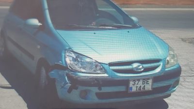 Organize Sanayi Bölgesi'ndeki ot yangınına müdahale etmek için sirenlerini çalarak