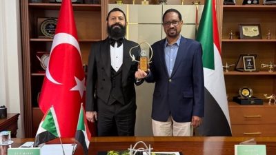 Nobel Barış Ödülü adayı ve barış aktivisti yazar Akif Manaf,