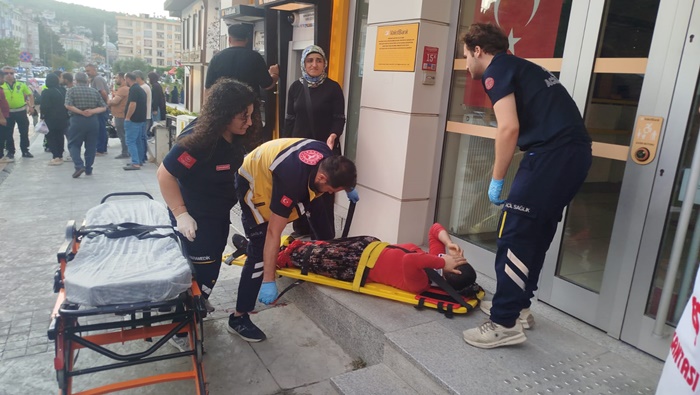 Boyabat'ta Elektrikli Bisiklet Kazası 1 Yaya Yaralandı5757