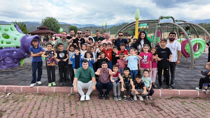 Türkiye Gençlik Vakfı Durağan İlçe Temsilciliğinden İkiz Göletler’de Görkemli Aile Pikniği: 300 Kişi Bir Araya Geldi 1 Türkiye Gençlik Vakfı Durağan İlçe Temsilciliğinden İkiz Göletler’de Görkemli Aile Pikniği: 300 Kişi Bir Araya Geldi