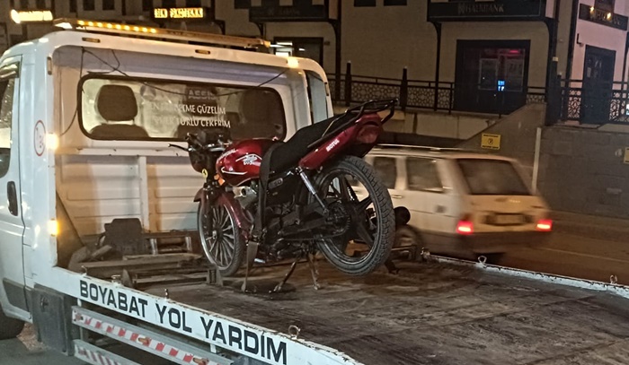 Kuralları Hiçe Sayanlara Boyabat Emniyetinden 827 Bin TL'lik Ceza 1 Son İki Günde 827. 700 Bin Lira Trafik Cezası Kesildi5757