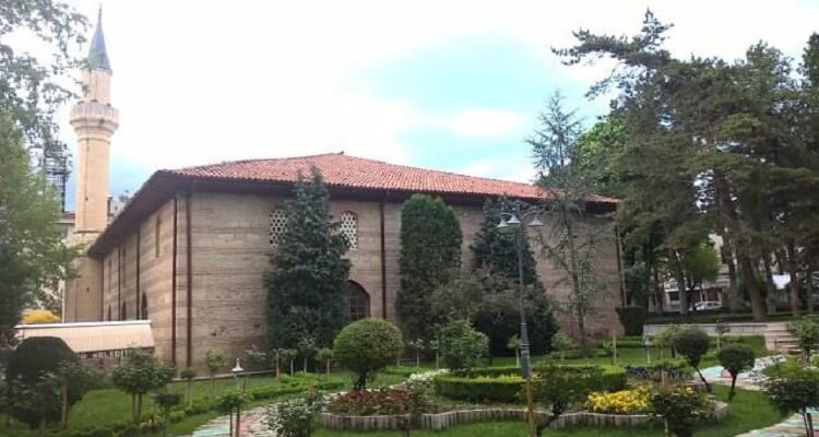 Tarihi Köprü: Adını Roma Eserinden Alan Boyabat'ın Komşu İlçesi 7 Gözlü Köprünün Hikayesi 5 Tarihi Köprü: Adını Roma Eserinden Alan Komşu İlçede 7 Gözlü Köprünün Hikayesi boyabat-sinop-3737