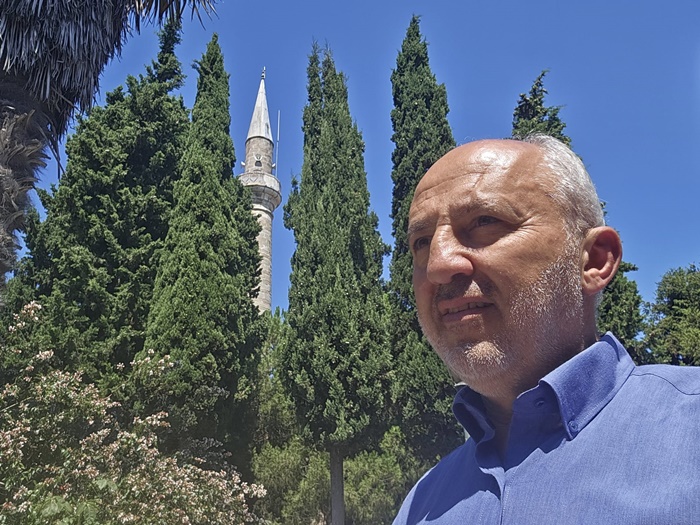 Uluslararası Hak Arama Derneği (UHAD) Almanya Genel Başkanı Şirvan Ünal,