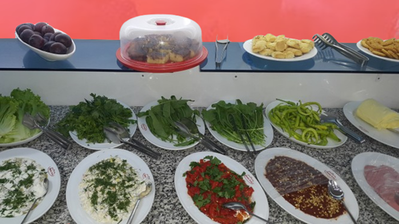 Boyabat Pide, Lahmacun ve Mantı Salonu  Menteş Otel kahvaltı2