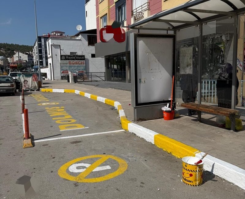 Boyabat Belediyesi’nden Dolmuş Duraklarına Çizgi