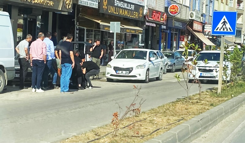 Boyabat’ta Yaya Geçidinde Kaza! 75. Yıl Devlet Hastanesi’ne Kaldırıldı57575757