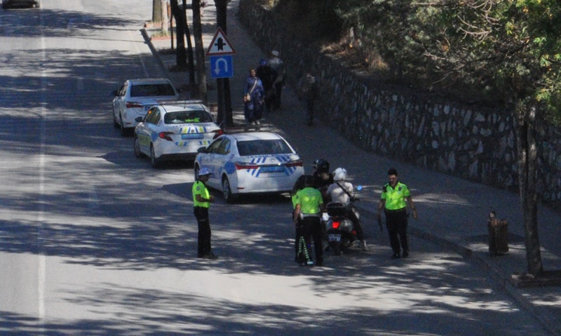Boyabat İlçe Emniyeti’nden Trafikte Sıfır Tolerans: O Noktada Yoğun Mesai!88