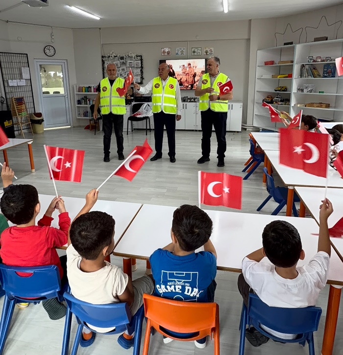Atatürk’ün Sinop’a Gelişinin 98. Yılı: THK Sinop Şubesi Miniklerle Buluştu5757