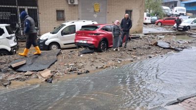 Ayazağa'da sel felaketi Boyabatlı esnafı vurdu! Zafer Tangan ve mağdur