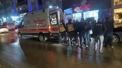 Boyabat Adnan Menderes Bulvarı’nda kayan motosikletin devrilmesi sonucu sürücü yaralandı.