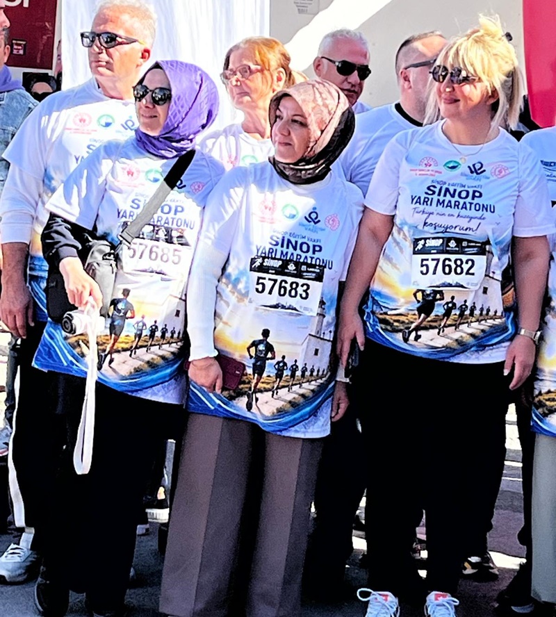 Aydın Çengel’in Hayali Gerçek Oldu: Sinop’ta İlk Yarı Maraton Koşuldu8