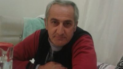 Sinop Boyabat Yeni Mahalle'de yalnız yaşayan yürüme engelli Hüseyin Menteş,