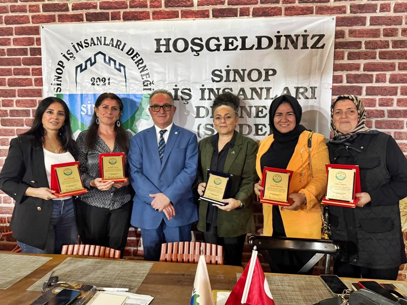 Sinop İş İnsanları Derneği (SİNDER), Duru Bahçe'de düzenlenen genel kurul
