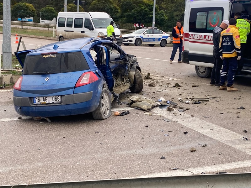 Boyabat Bölge Trafik Karşısında Şiddetli Kaza: 1 Yaralı99